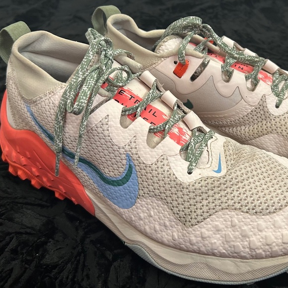 Nike Wildhorse 7 Trail Running Shoes Womens - Picture 1 of 11